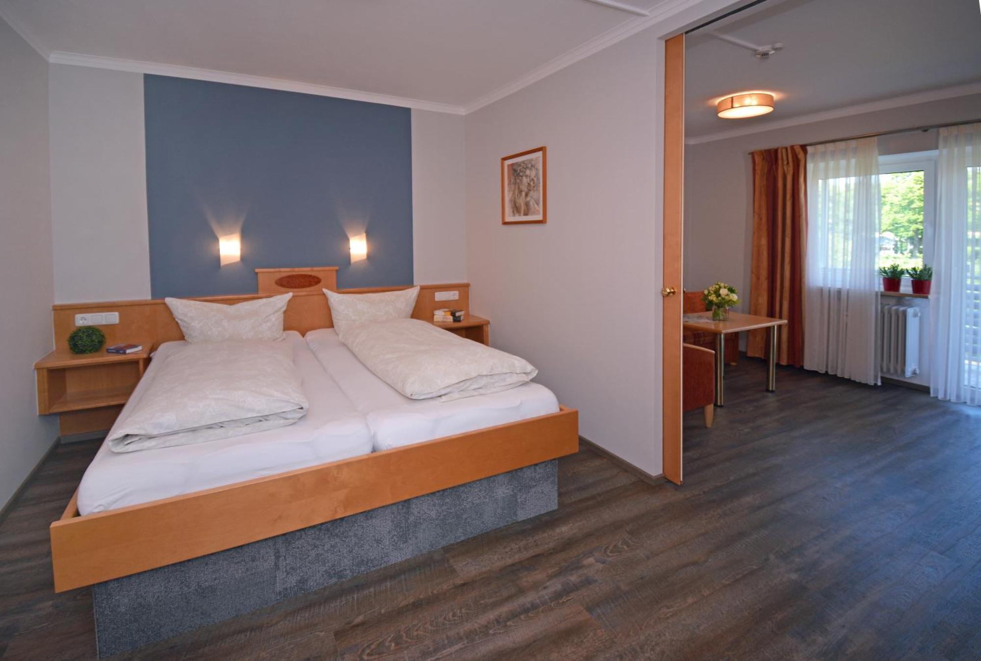 Erlkoenig Gaesteappartements Bad Fussing Bagian luar foto
