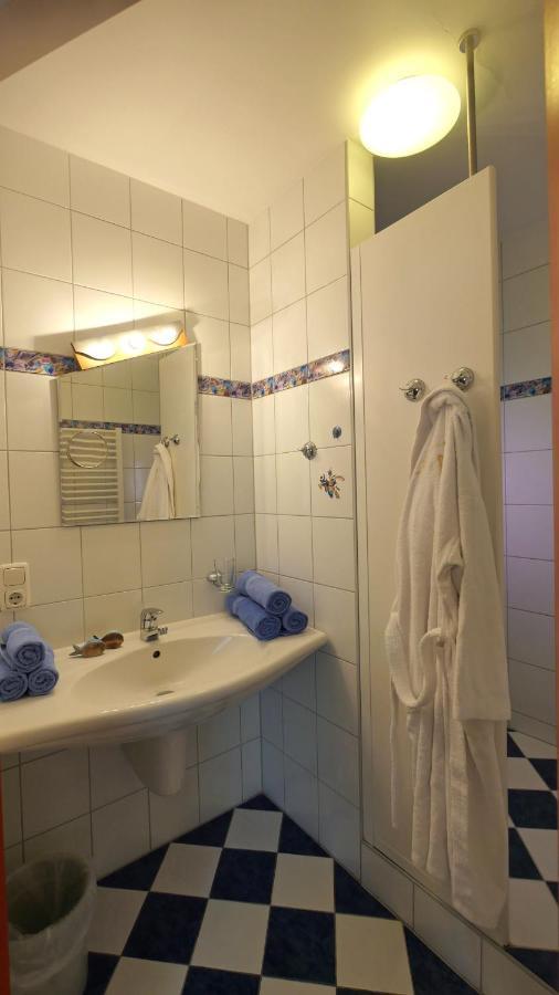 Erlkoenig Gaesteappartements Bad Fussing Bagian luar foto