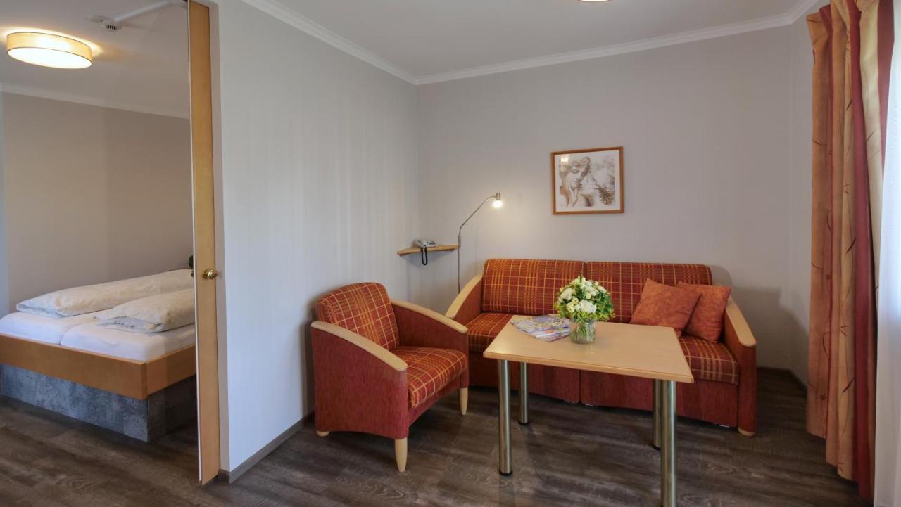Erlkoenig Gaesteappartements Bad Fussing Bagian luar foto