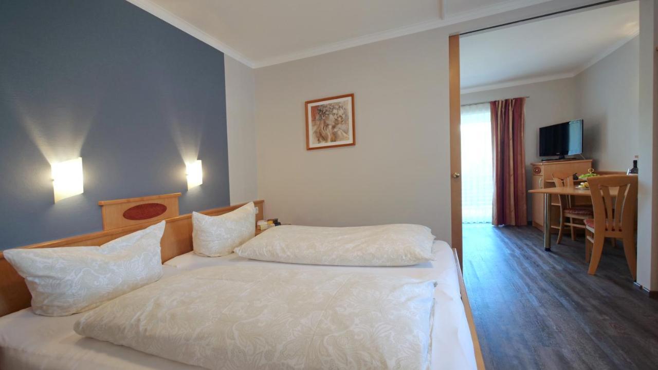 Erlkoenig Gaesteappartements Bad Fussing Bagian luar foto